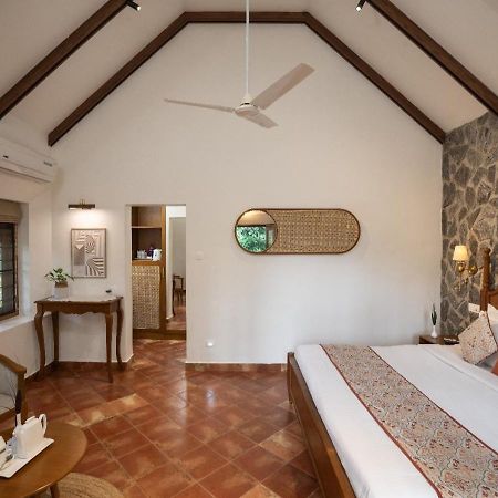 Hotel Treetop Thekkady Buitenkant foto