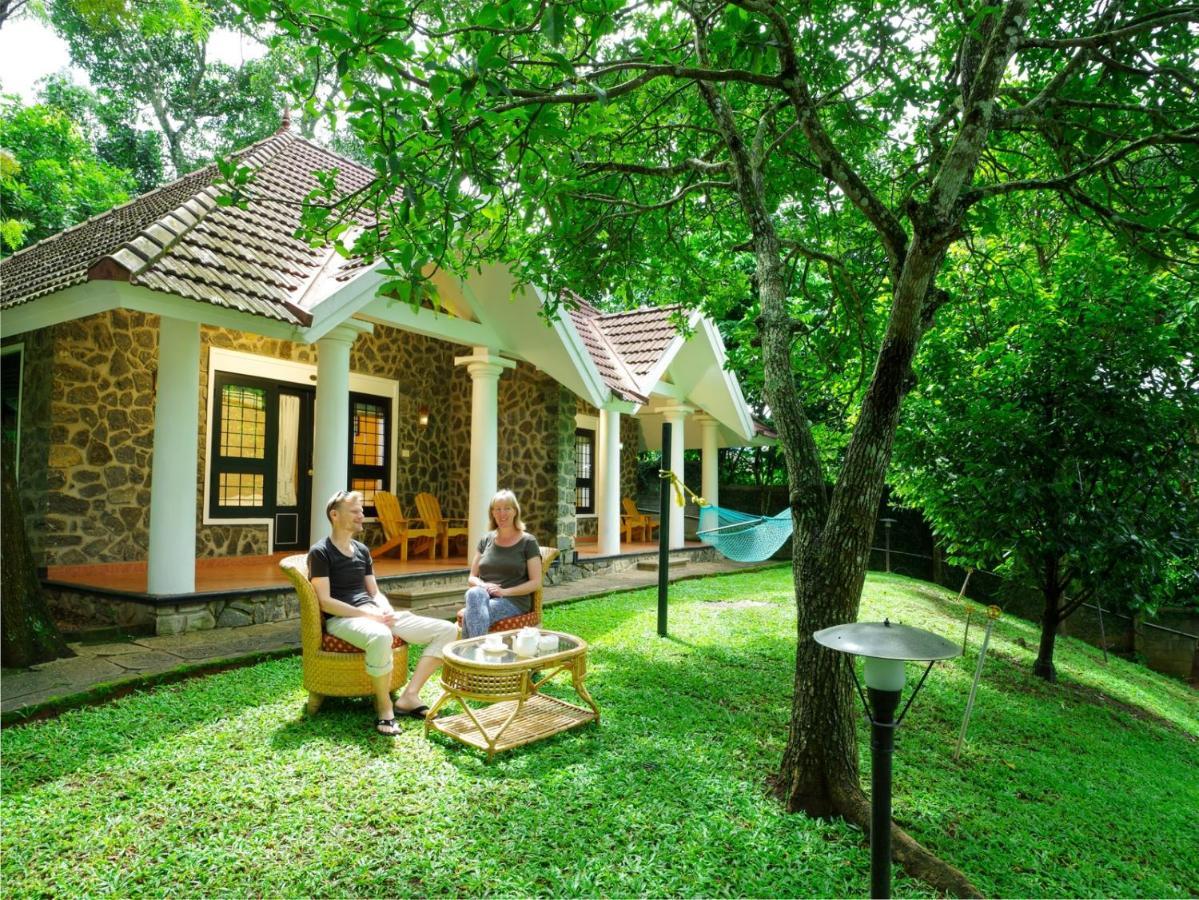 Hotel Treetop Thekkady Buitenkant foto