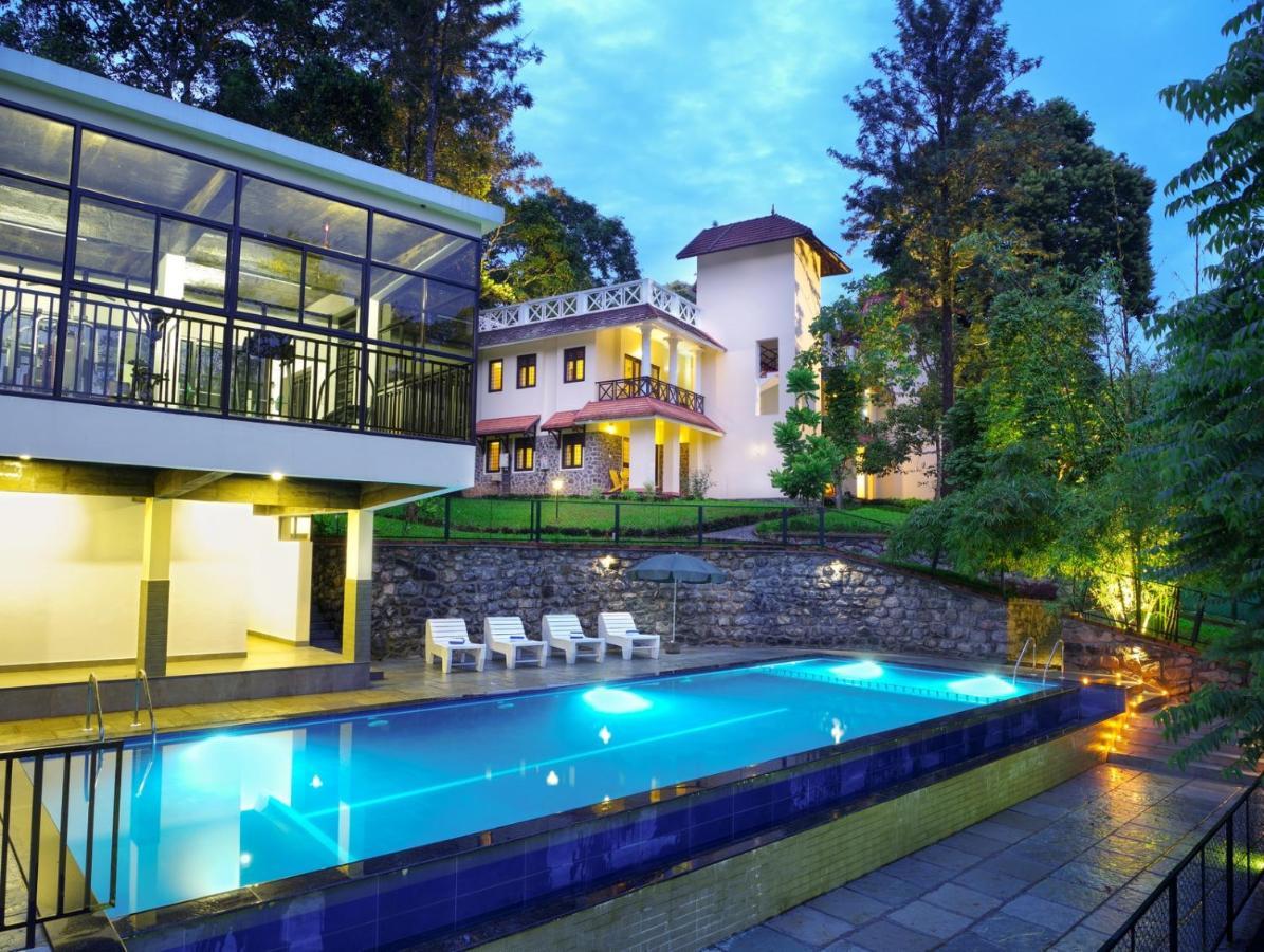 Hotel Treetop Thekkady Buitenkant foto