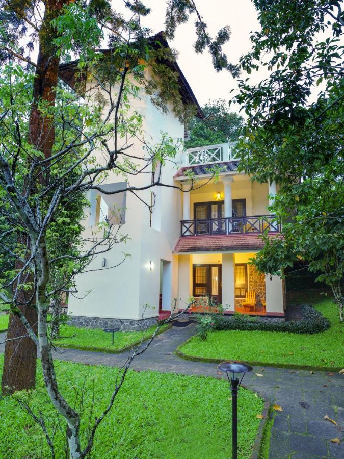 Hotel Treetop Thekkady Buitenkant foto