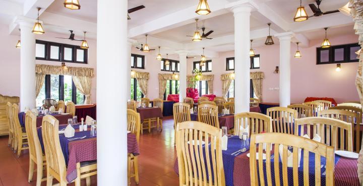 Hotel Treetop Thekkady Buitenkant foto