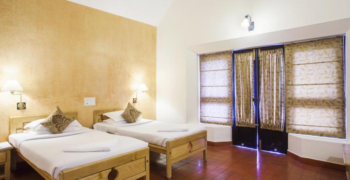 Hotel Treetop Thekkady Buitenkant foto